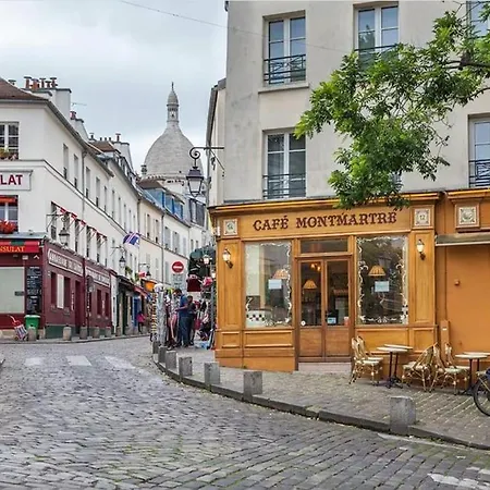 Relax In A Stylish Flat In Montmartre Appartement Parijs Buitenkant foto